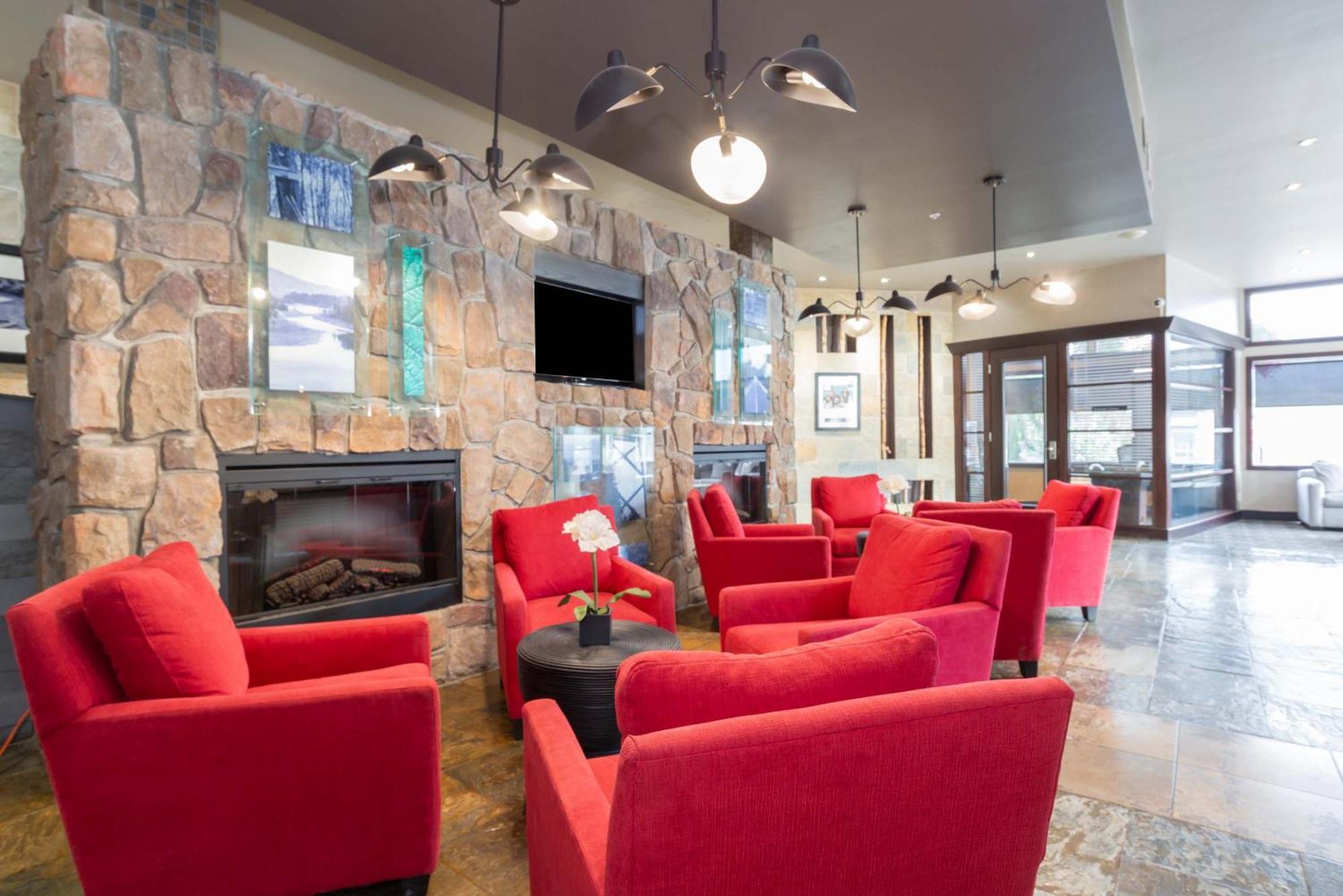 Sandman Hotel Castlegar Exterior foto