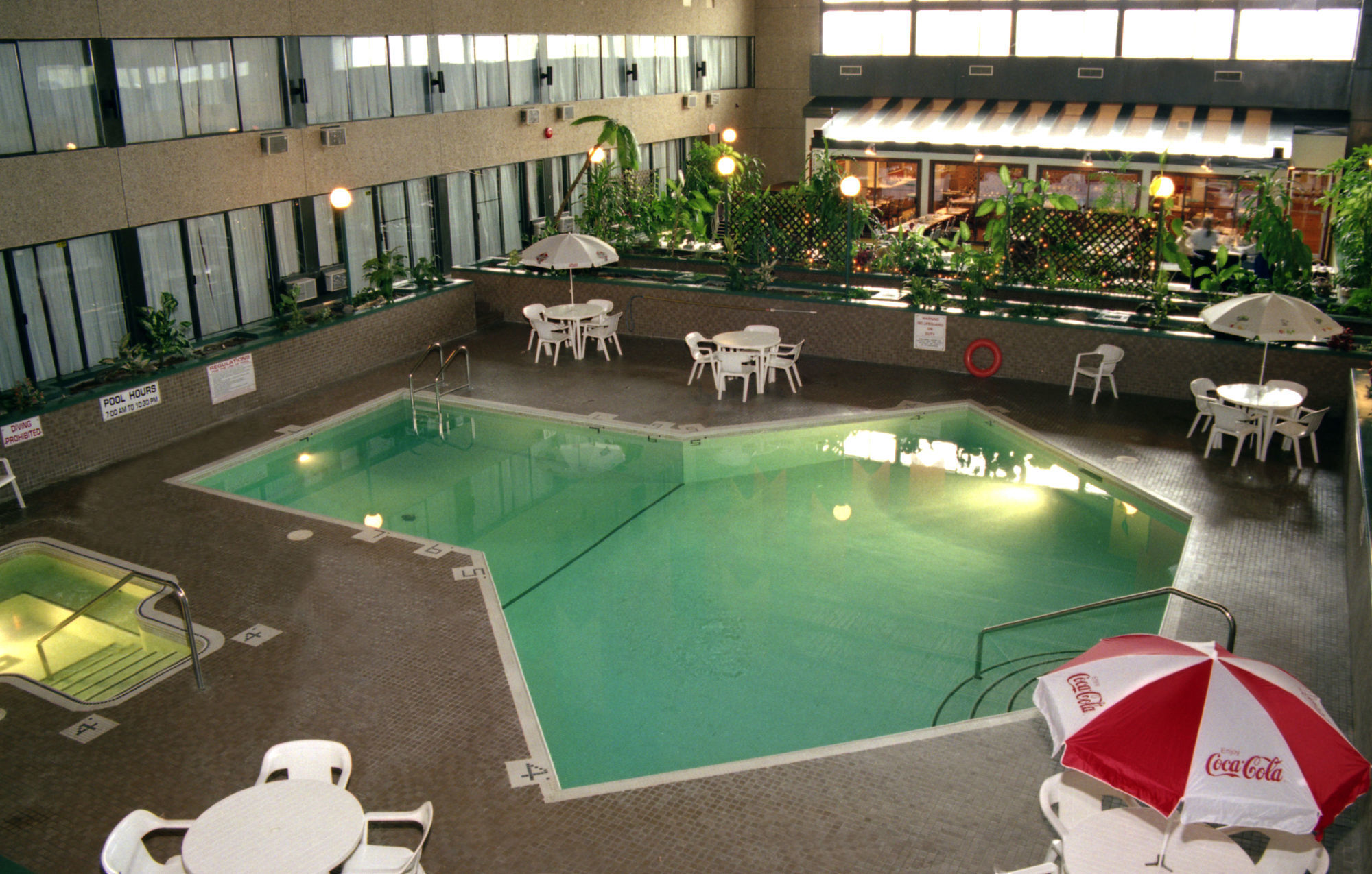 Sandman Hotel Castlegar Exterior foto